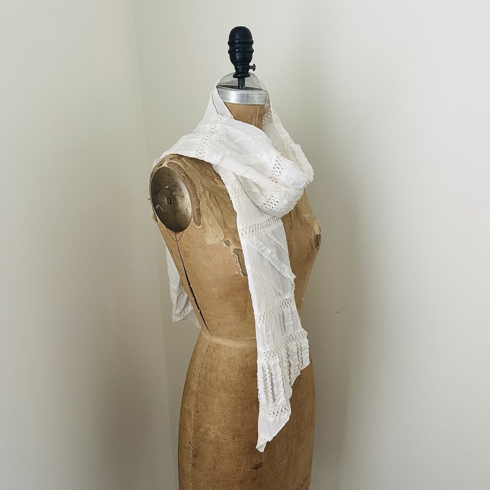 Vintage Preston & York Scarf Ruffles Lace Boho Coastal Ivory Cotton Blend Italyโ